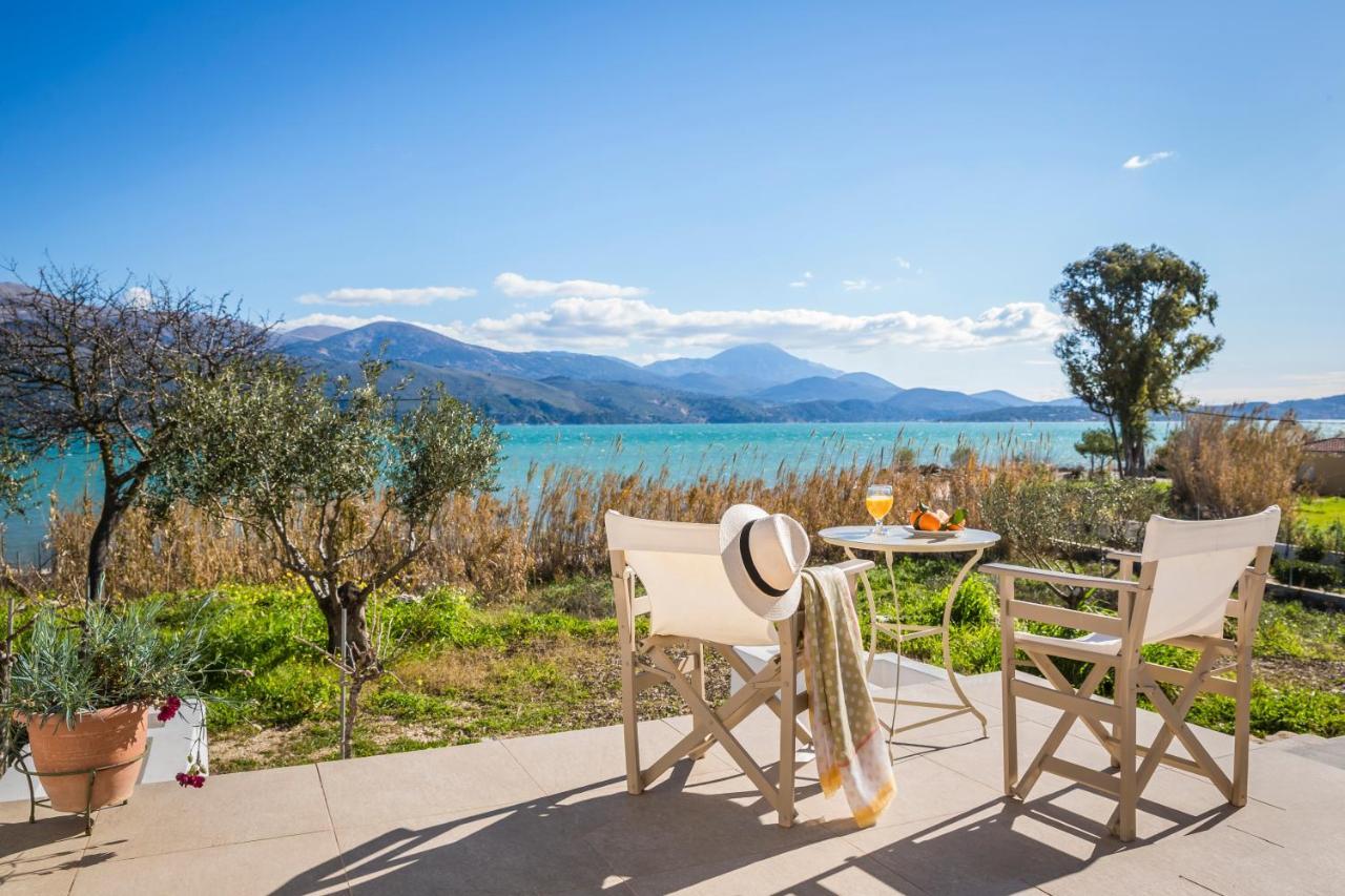 Apollonides Seafront Villa1 Aoede Lixouri Exteriör bild