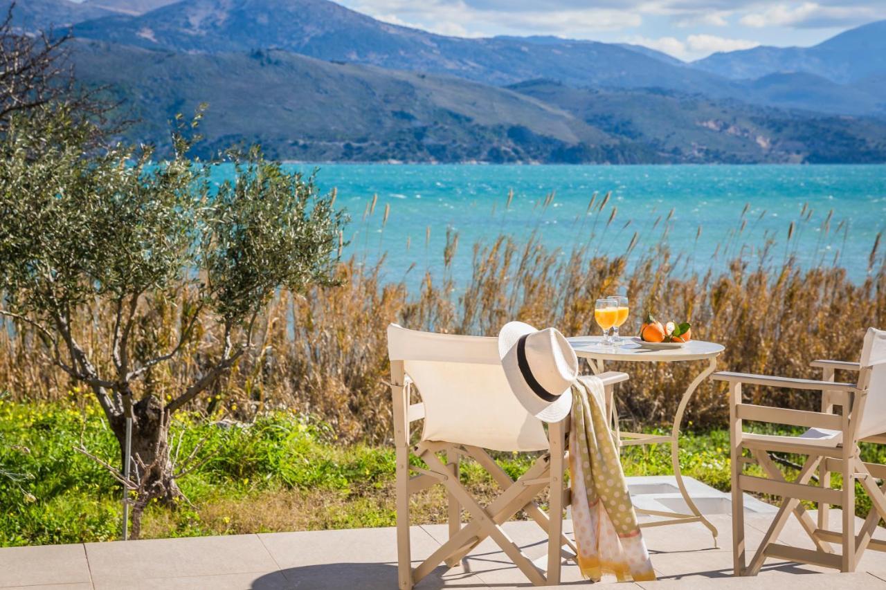 Apollonides Seafront Villa1 Aoede Lixouri Exteriör bild