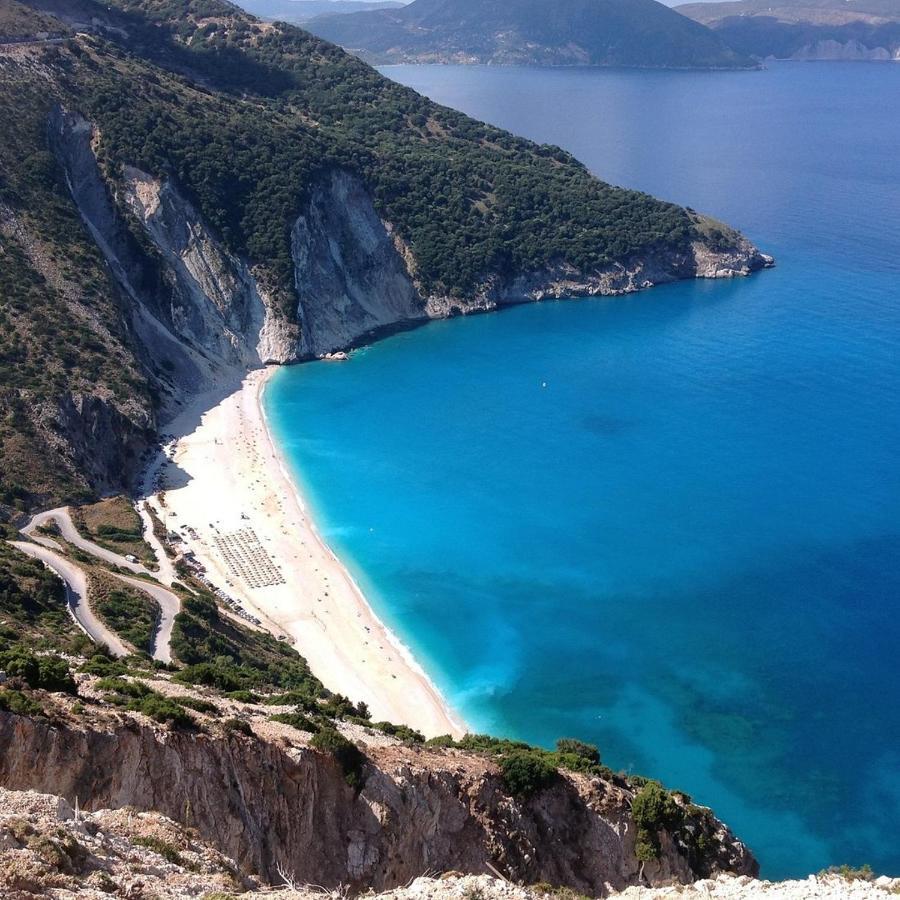 Apollonides Seafront Villa1 Aoede Lixouri Exteriör bild